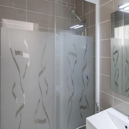 Tranquil In Near Apartamento Agde